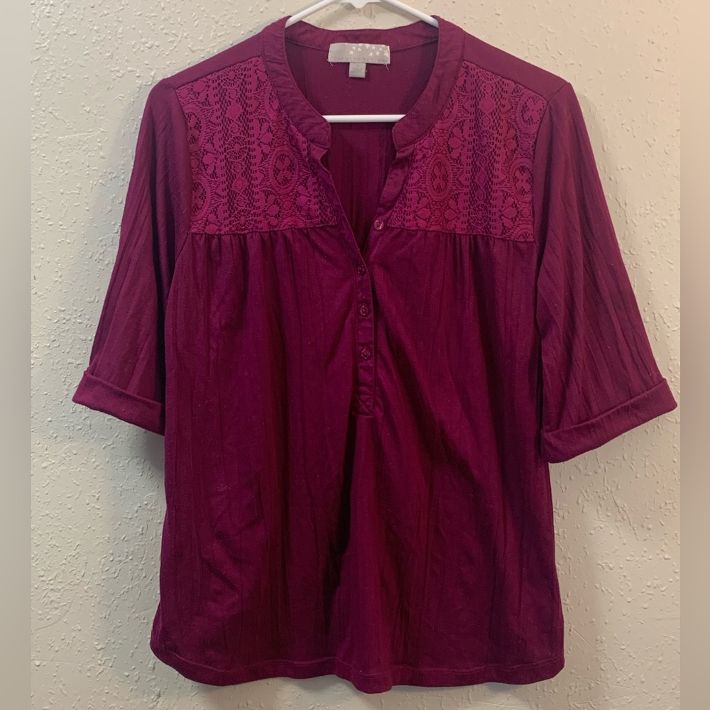 Medium dress shirt
